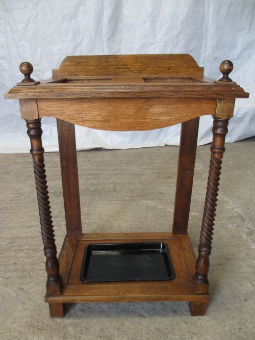 Victorian Golden Oak Candy Twist Hall Stick Stand
