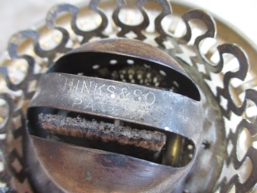 VICTORIAN TALL BRASS HINKS OIL LAMP - ADDITIONAL PHOTO 9