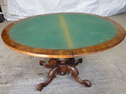 SUPERB 19TH CENTURY CARVED BURR WALNUT DEMILUNE SLIGHTLY OVAL FOLD OVER CARD GAMES TABLE - ADDITIONAL PHOTO 3