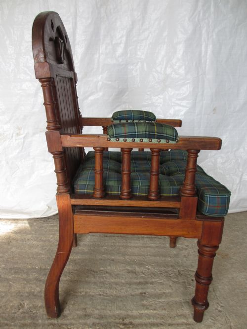 SUPERB VICTORIAN PITCH PINE GOTHIC THRONE ARMCHAIR - ADDITIONAL PHOTO 11