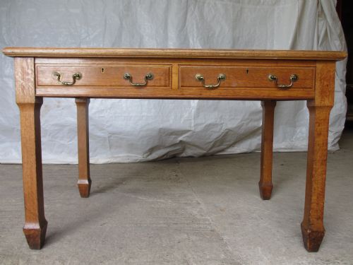 Quality Edwardian Sturdy Golden Oak Writing Table Desk