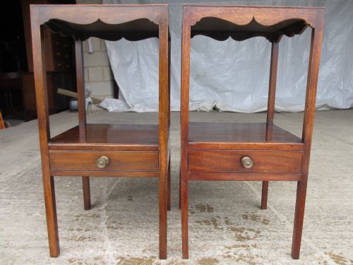 Pair of Georgian Mahogany Washstands / Lamp Bedside Tables