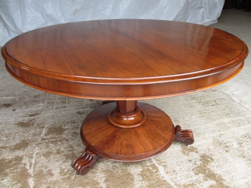 Victorian Mahogany Circular Pedestal Tilt Top Breakfast Dining Table