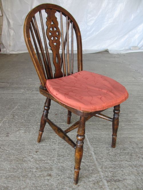 Elm and Beech Wheel and Stick Back Kitchen Dining Chair, with Turned Supports