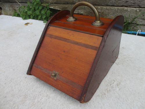 Victorian / Edwardian Mahogany and Brass Purdonium Coal Box