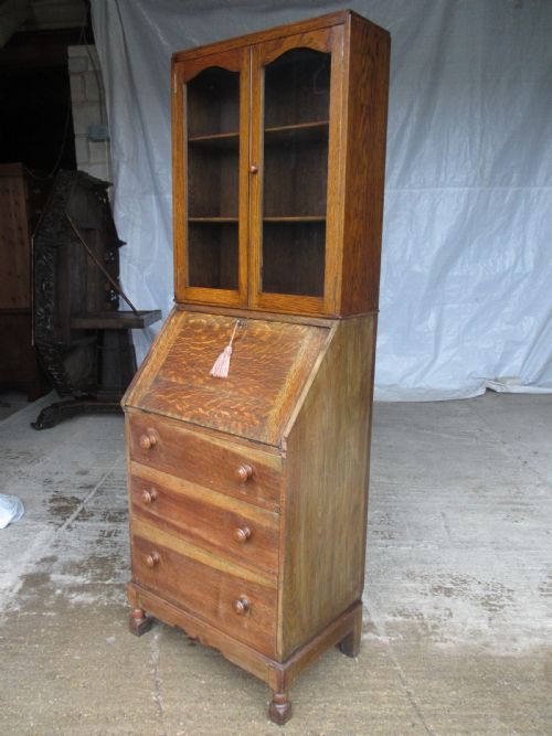 SLIM EDWARDIAN OAK 2 PART BUREAU BOOKCASE 3 BUN HANDLES DRAWERS STATIONARY FITTED INNER WITH KEY - ADDITIONAL PHOTO 1