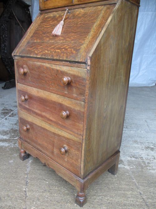 SLIM EDWARDIAN OAK 2 PART BUREAU BOOKCASE 3 BUN HANDLES DRAWERS STATIONARY FITTED INNER WITH KEY - ADDITIONAL PHOTO 3