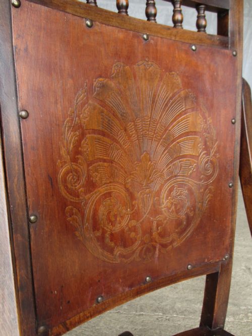 VICTORIAN OAK AND BEECH MOULDED PANELLED SEAT AND BACK ROCKING CHAIR - ADDITIONAL PHOTO 4
