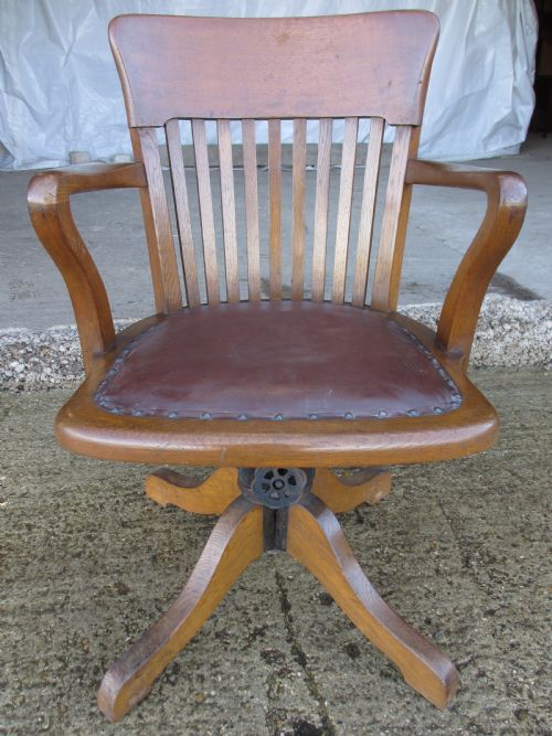 Edwardian Oak and Leather Adjustable Swivel Desk Chair