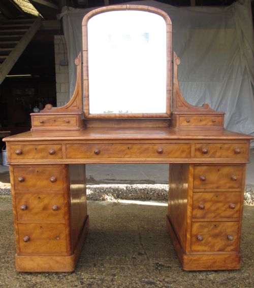 Victorian Mahogany Twin Pedestal Duchess Dressing Table