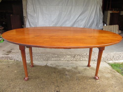 19th Century Mahogany Drop Leaf Oval Wake Table