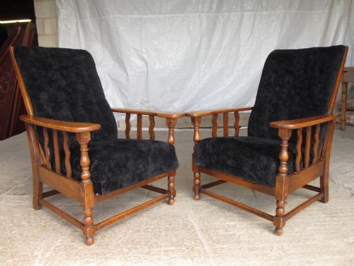 A Pair of Edwardian Oak Plantation Style Art Deco Adjustable Lean Back Armchairs