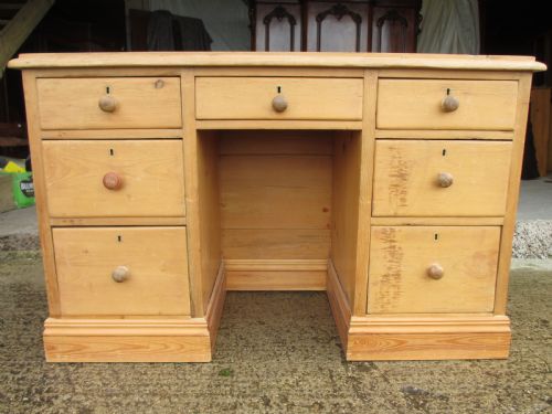 Victorian Pine Pedestal Desk - Deep Tapering Drawers
