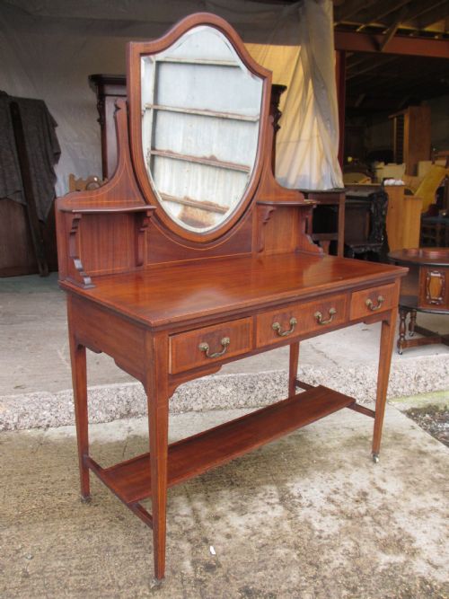 EDWARDIAN CROSSBANDED MAHOGANY SHERATON STYLE SHIELD MIRROR DRESSING TABLE - ADDITIONAL PHOTO 3