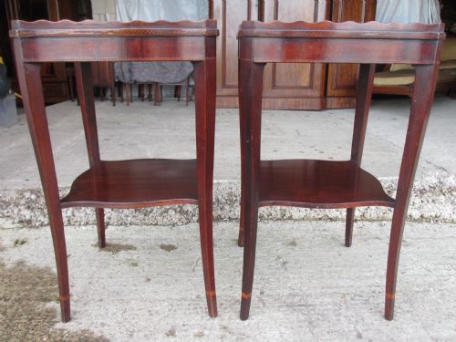 Pair of 19th Century Mahogany Inlaid Pie Crust Tray Top Side/lamp Tables