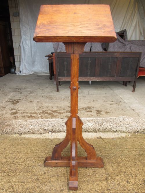 Victorian Oak Standing Reading Lectern