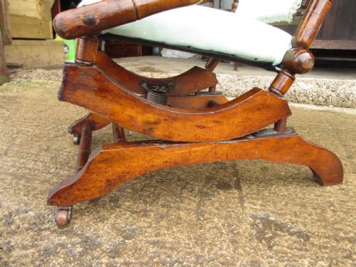 19TH CENTURY BEECHWOOD AND UPHOLSTERED AMERICAN ROCKING CHAIR - ADDITIONAL PHOTO 8
