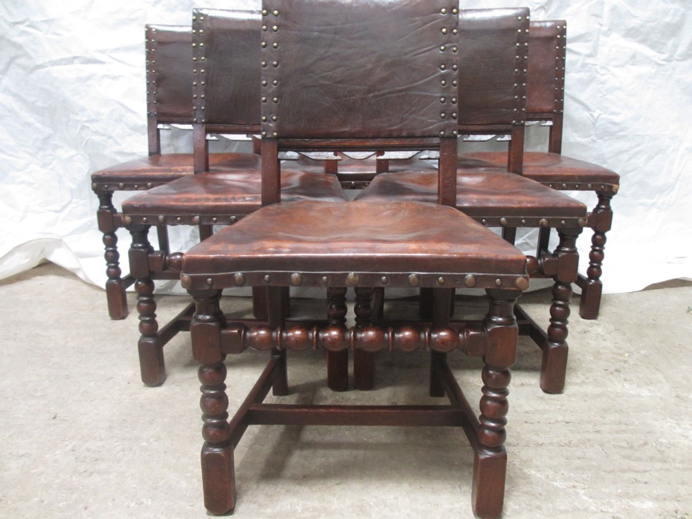 Lovely set of 6 Oak & studded leather Cromwellian style dining chairs 