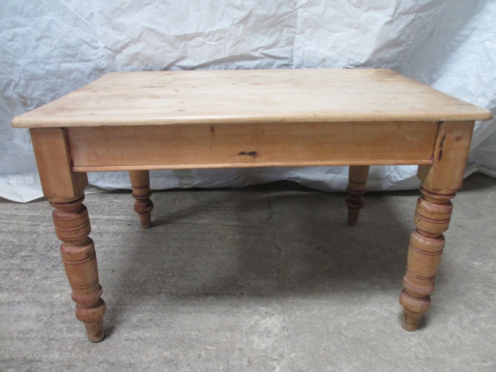 Victorian plank top Pine rectangular kitchen dining table 