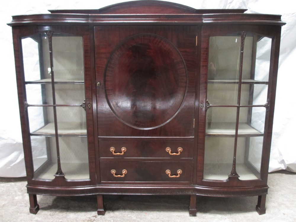 Edwardian Mahogany glazed 2 door display cabinet bookcase cupboard