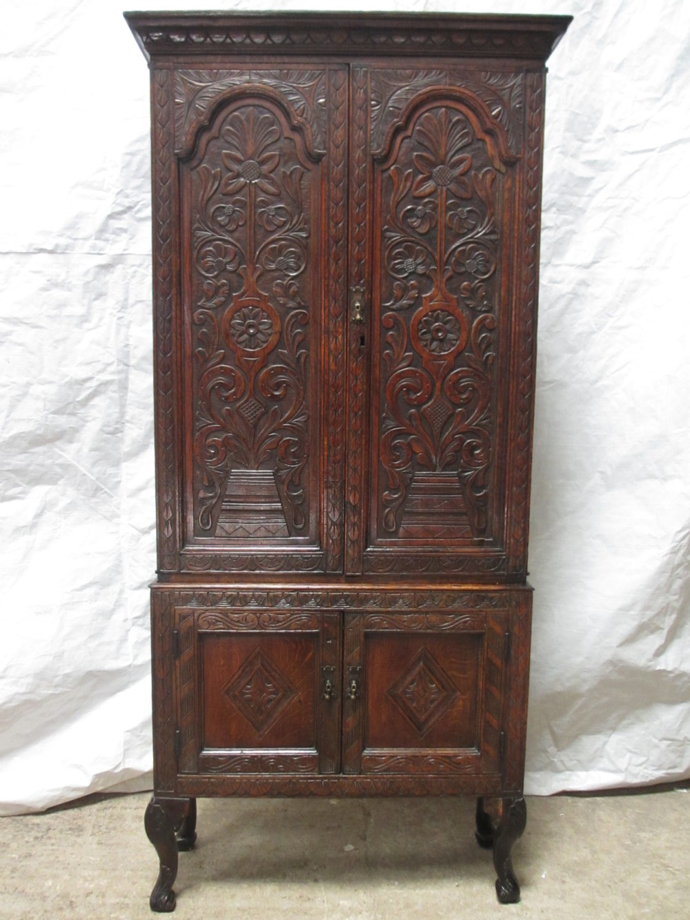 Superb 18th Century 2 part carved Oak tall cabinet cupboard bookcase