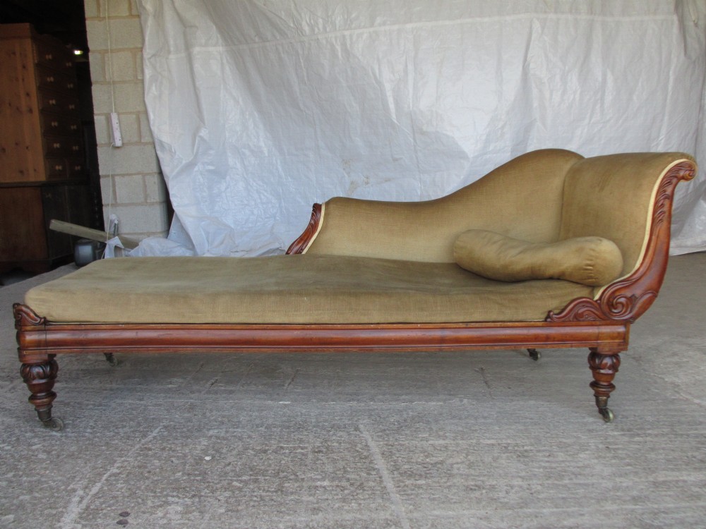 Good quality William IV Mahogany Chaise Longue sofa