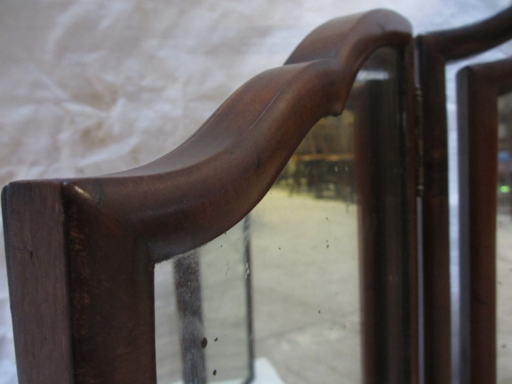 Edwardian mahogany triptych swing mirror with reeded columns View IV