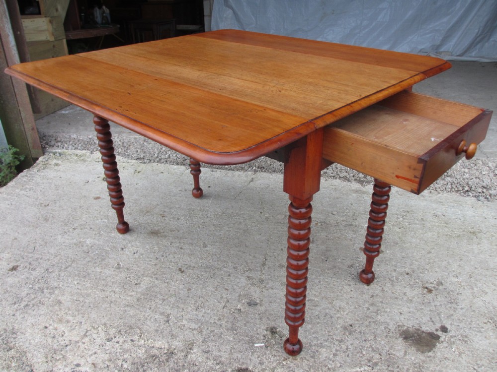 Victorian mahogany bobbin leg pembroke table with drawer View II
