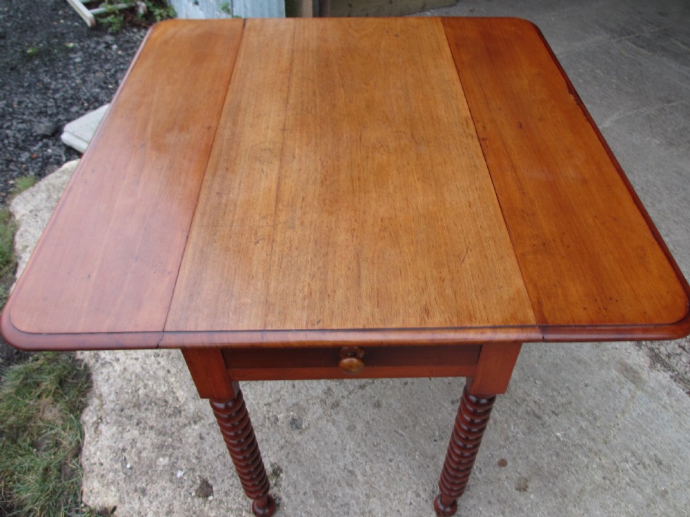Victorian mahogany bobbin leg pembroke table with drawer View VI