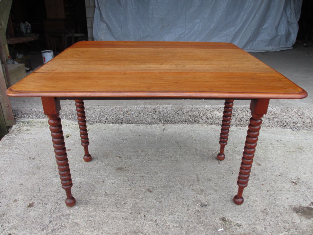 Victorian mahogany bobbin leg pembroke table with drawer View XII