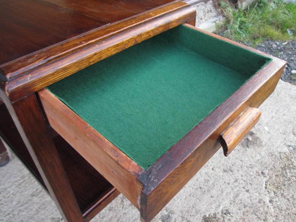 Oak extending tea trolley with cutlery drawer on castors C1920 View VI