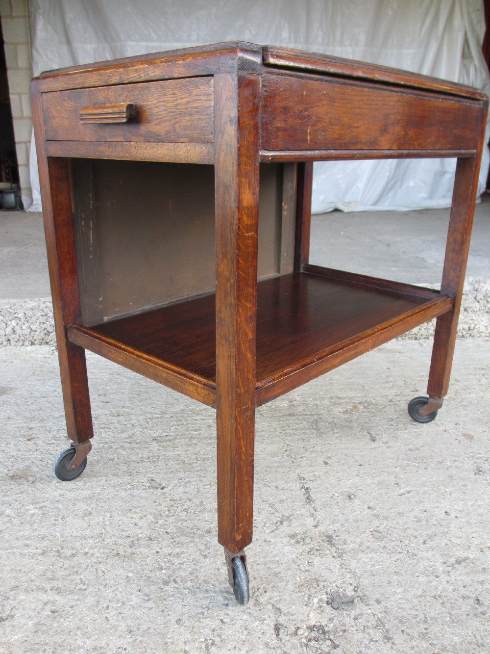 Oak extending tea trolley with cutlery drawer on castors C1920 View VIII