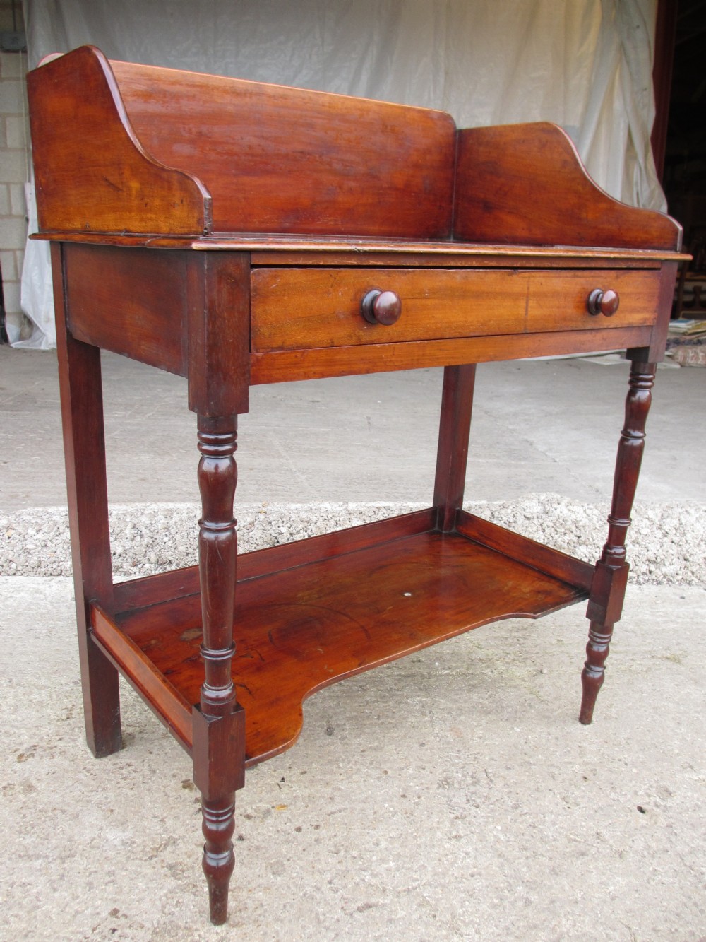 Victorian mahogany galleried back washstand single drawer undertier