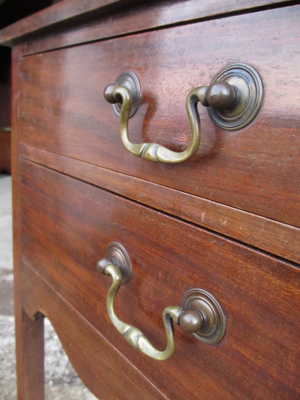 Edwardian mahogany shaving stand with shield mirror and 2 drawers View VIII