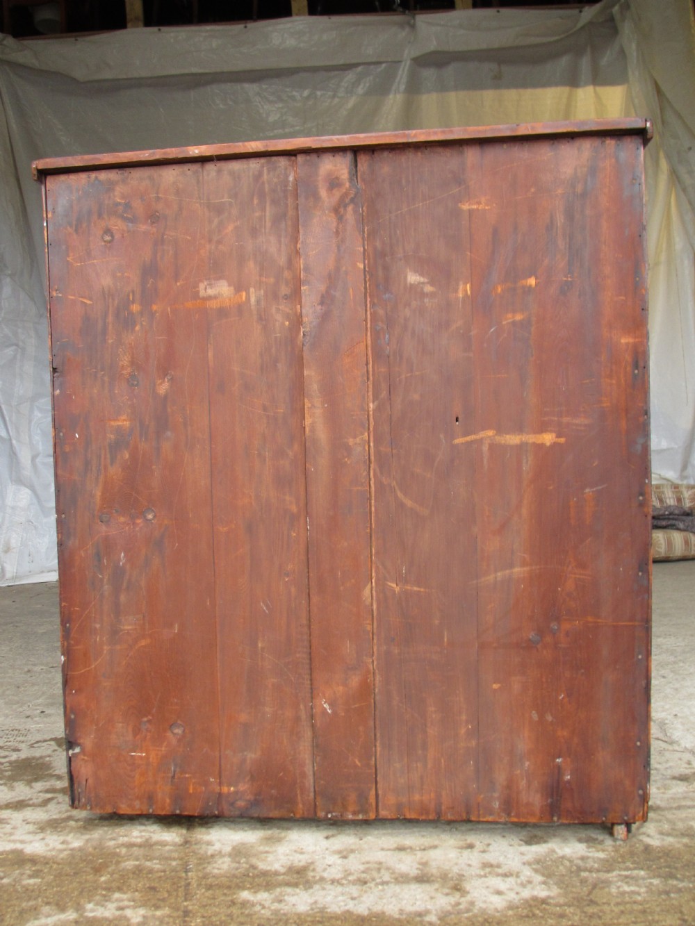 Victorian flame mahogany chest of drawers, bun handles, 2 over 3 View VIII