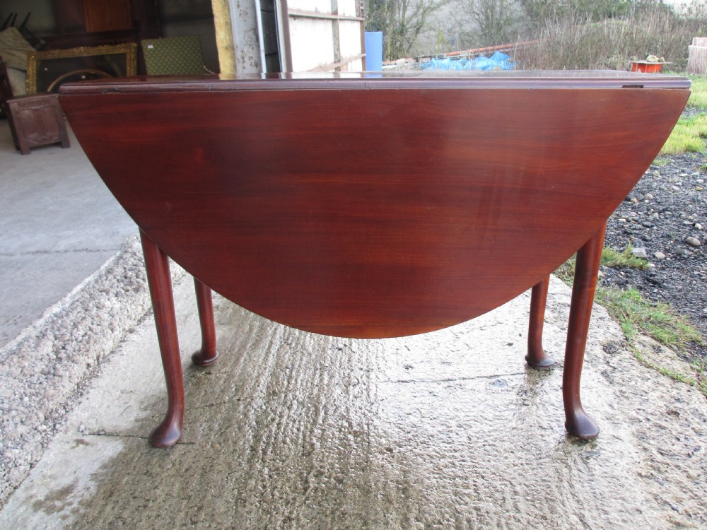 Georgian mahogany oval drop leaf gateleg dining table View IV