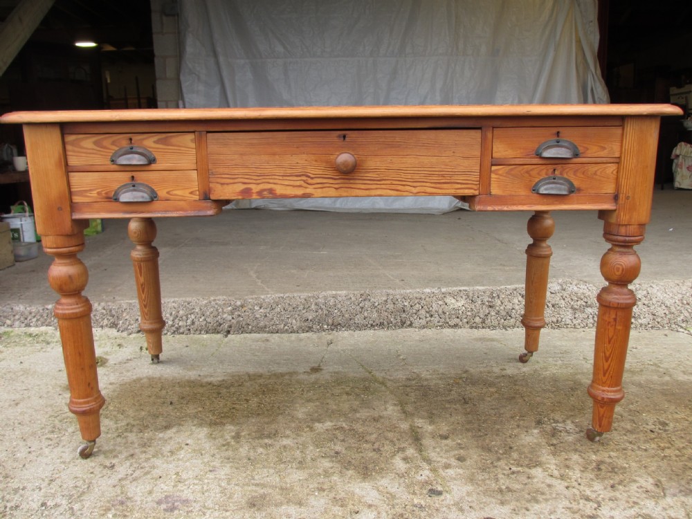 Victorian pitch pine writing library desk with 5 drawers View II