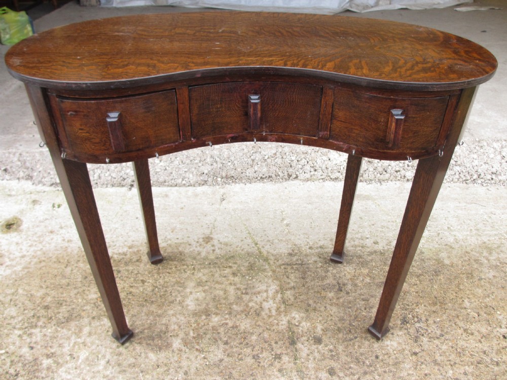 Oak kidney shaped dressing table View IV