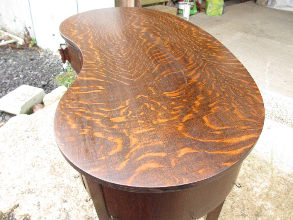 Oak kidney shaped dressing table View VII