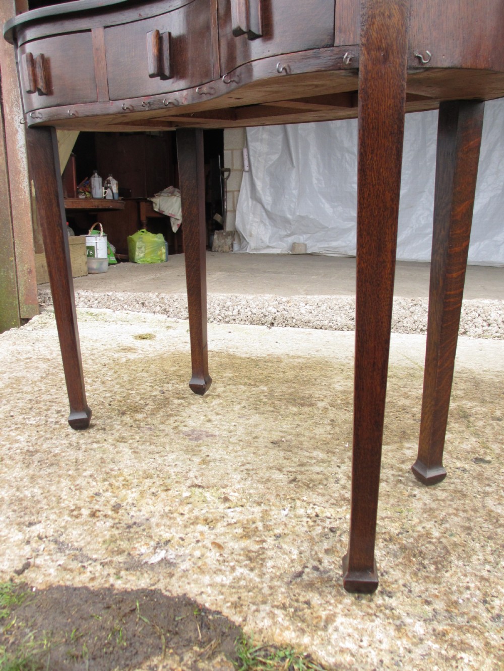 Oak kidney shaped dressing table View VIII
