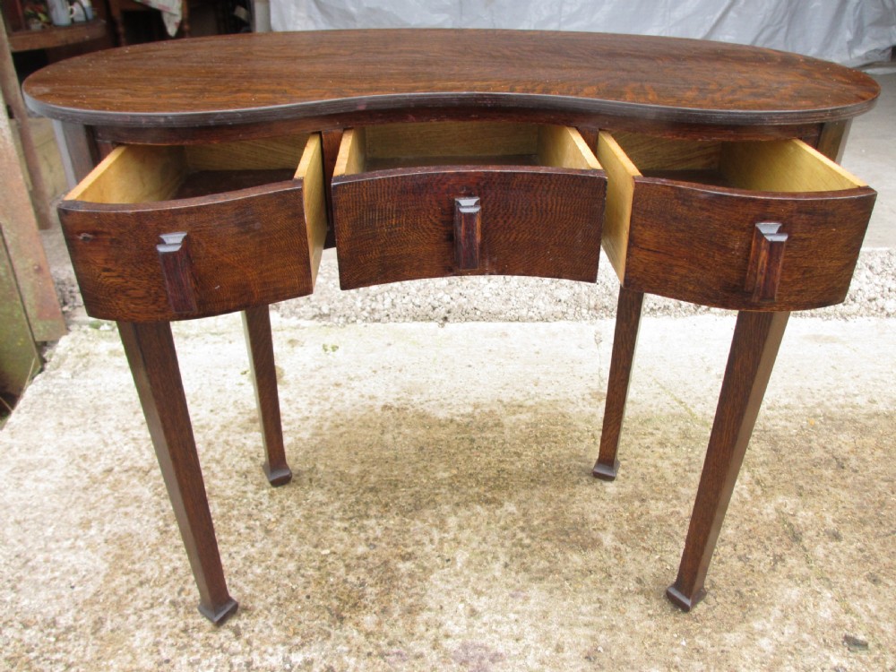 Oak kidney shaped dressing table View IX