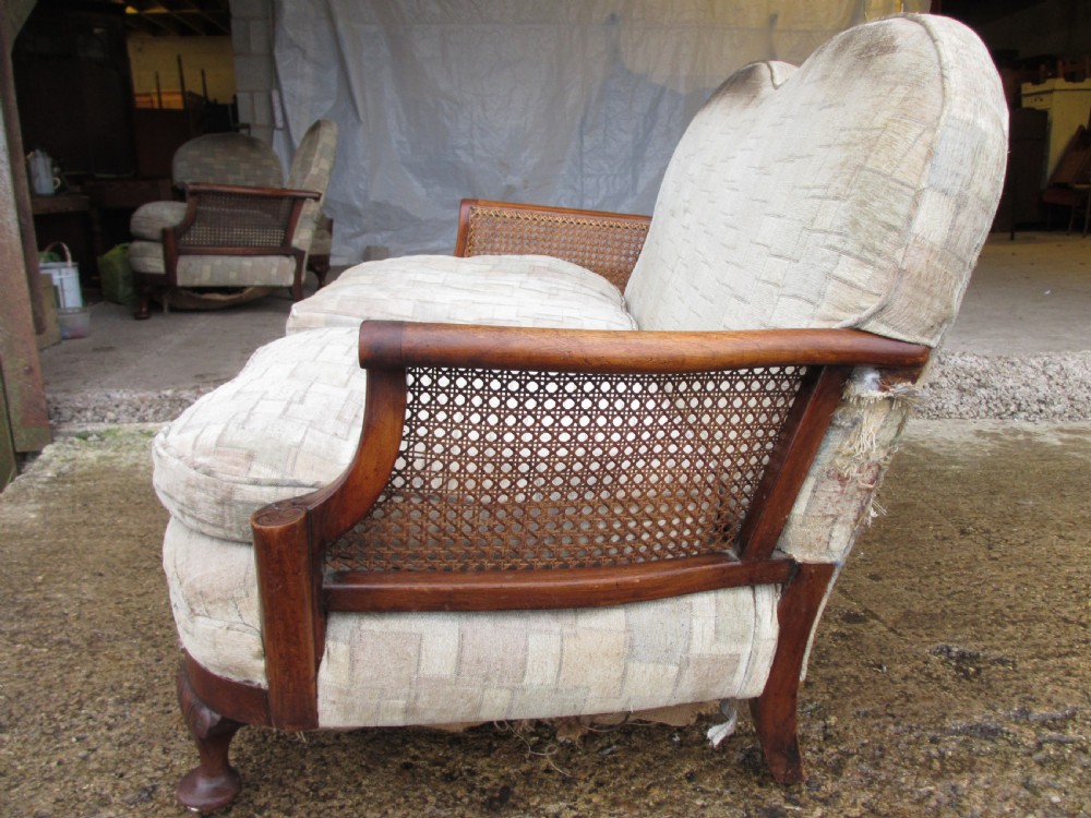 Walnut art deco bergere 3 piece suite sofa and 2 armchairs  View VIII