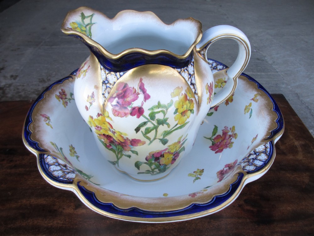 Victorian toilet jug and bowl set