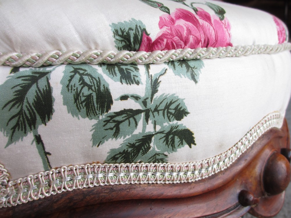 Early Victorian mahogany carved show wood button upholstered spoon back armchair View VIII