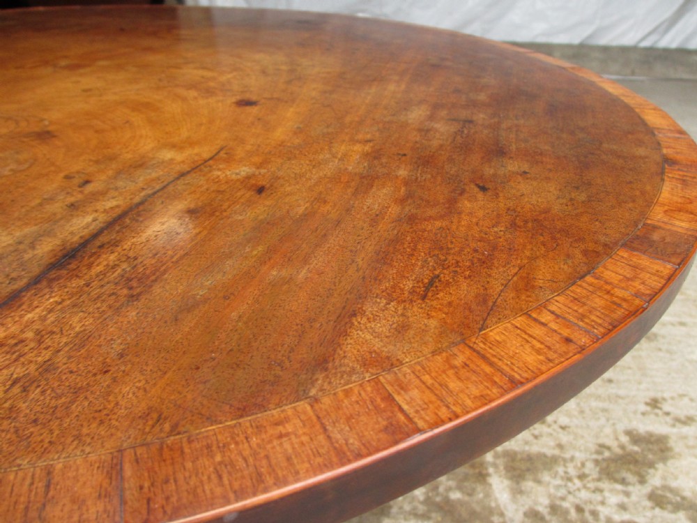 Georgian mahogany and cross banded tilt top breakfast table View VI