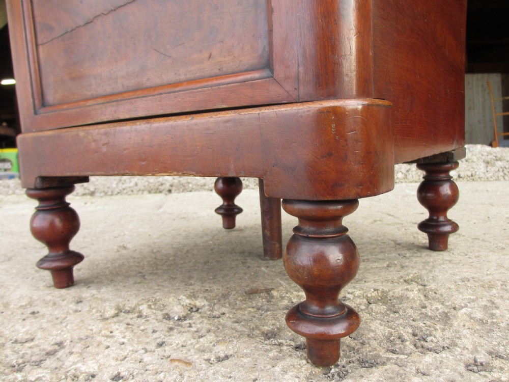 Victorian mahogany bedroom commode View II