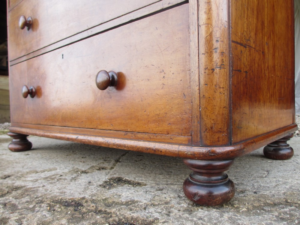 Victorian  Mahogany 4 tier chest of drawers View VII