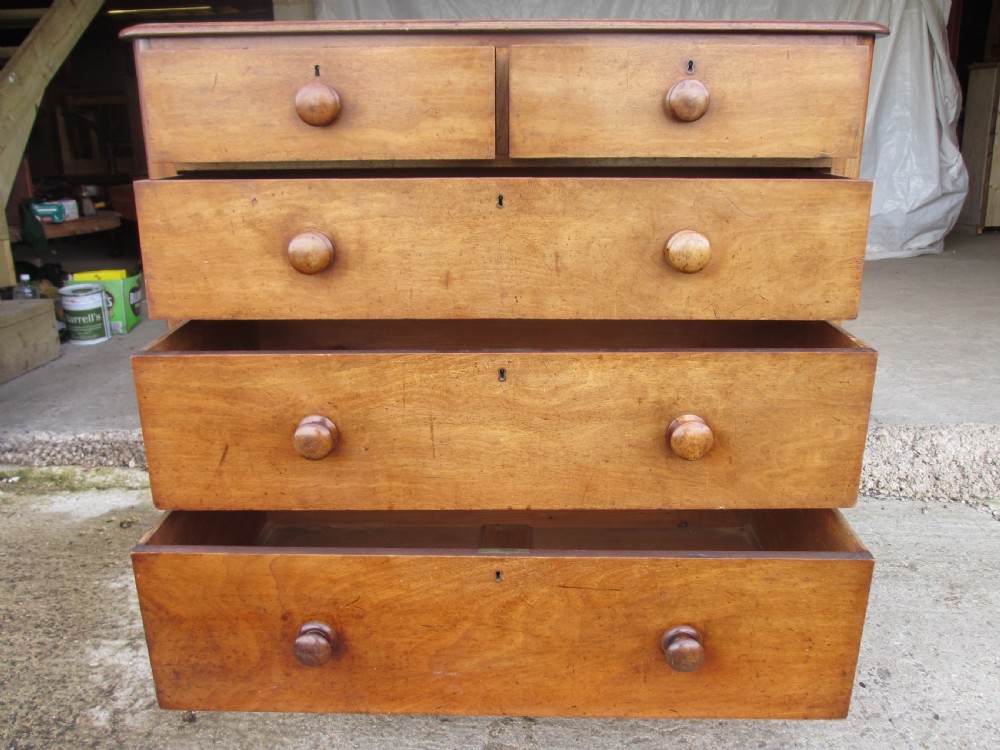 Victorian  Mahogany 4 tier chest of drawers View IX