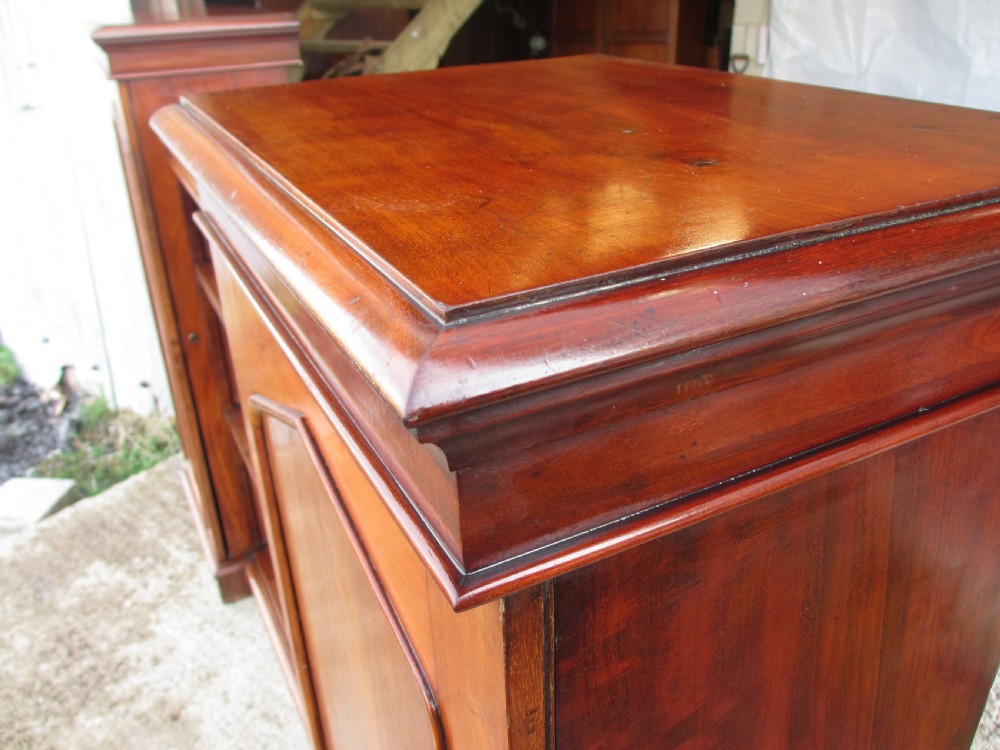 Victorian flame Mahogany breakfront open bookcase View V
