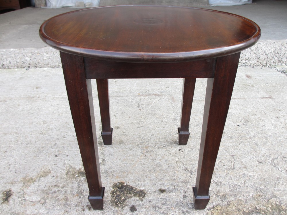19th Century small Mahogany round top occasional table